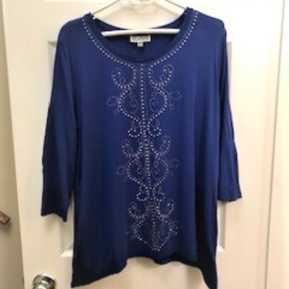 ⬇️JM Collection Embellished Top - Picture 1 of 4